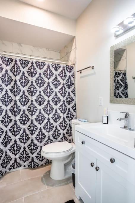 Next To San Diego Downtown - Cali King Size Studio Bagian luar foto